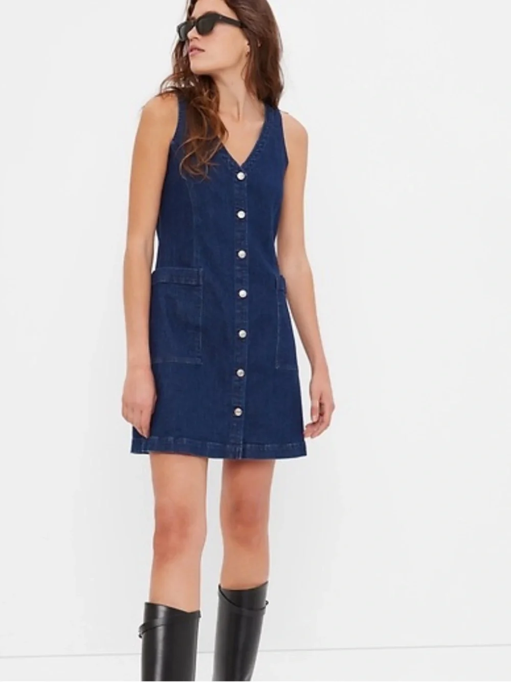 GAP Y2K Denim Button Front Dress Size 6 Sleeveless Jean Mini Dress Pockets Blue - Picture 2 of 8